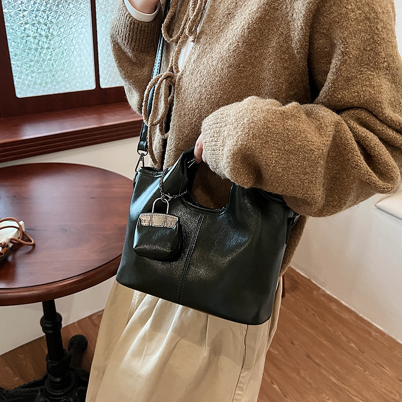 High Quality Hot Selling Whole - Luxury Bags In China Wholesale review and price